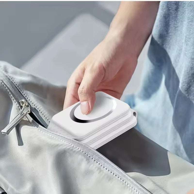 RUNCEIN Wireless Charger Factory Directly Offer Foldable Phone Stand Qi Fast Charging Strong Magnetic 3 in 1 Wireless Charger